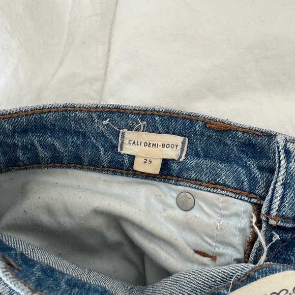 Madewell Cali Demi Boot Cut Jeans - Picture 4 of 9